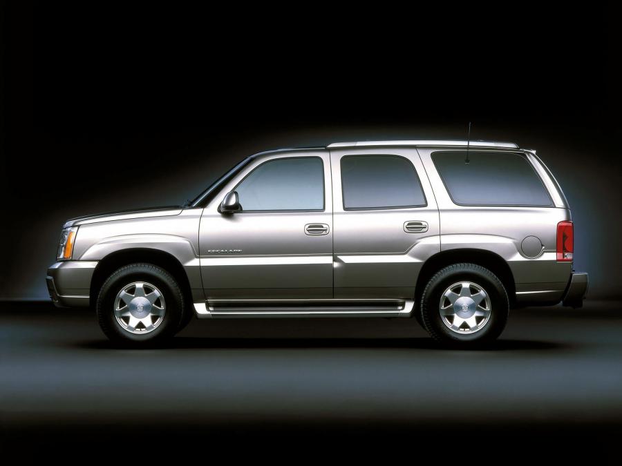  Cadillac Escalade 2001 года  (фото 7 из 31)